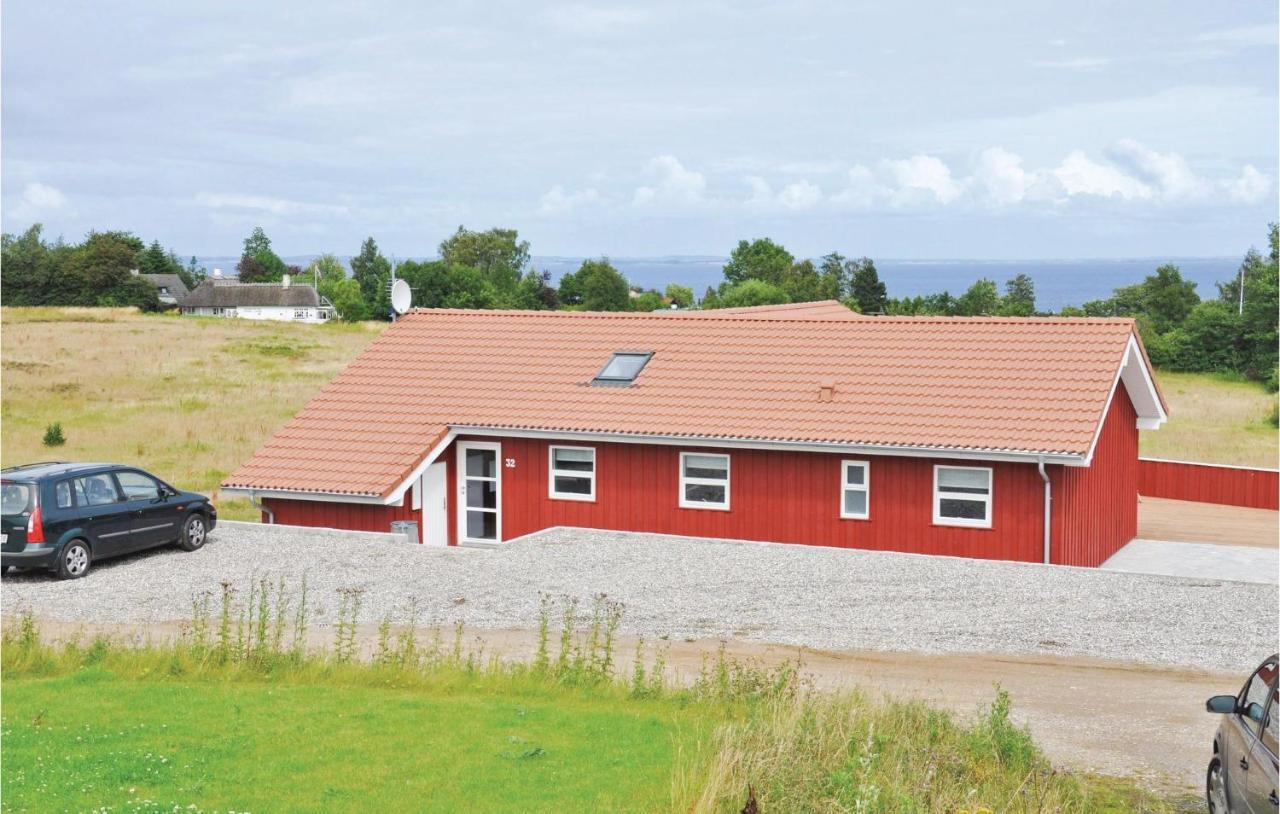Pet Friendly Home In Augustenborg With Kitchen Asserballeskov エクステリア 写真
