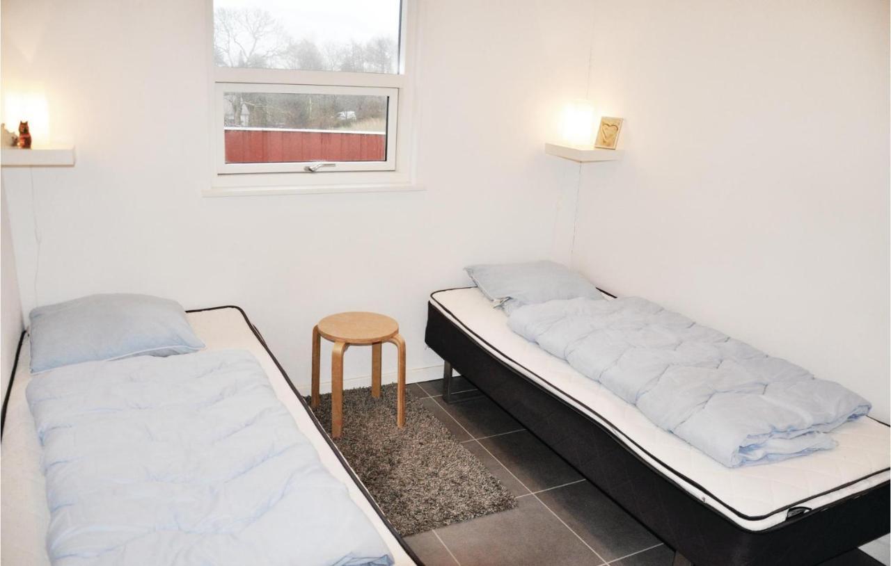 Pet Friendly Home In Augustenborg With Kitchen Asserballeskov エクステリア 写真